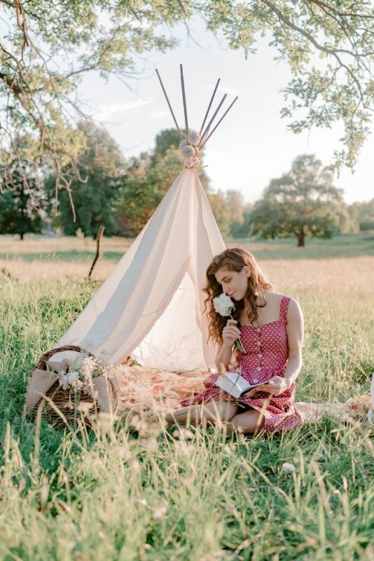 15 Gift Ideas for Your Bridal Party