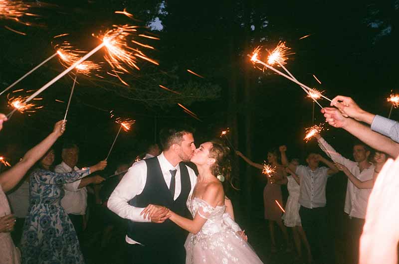 10 Tips for A Stress Free Wedding Day